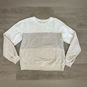 Women’s Abercrombie sweatshirt